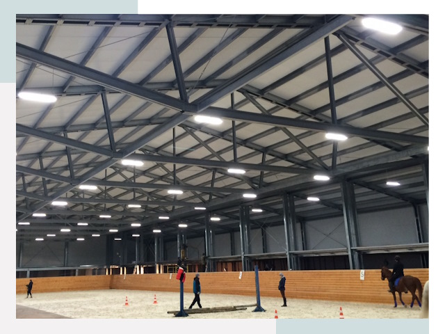 Строительство конных манежей от 615 руб в Смоленск